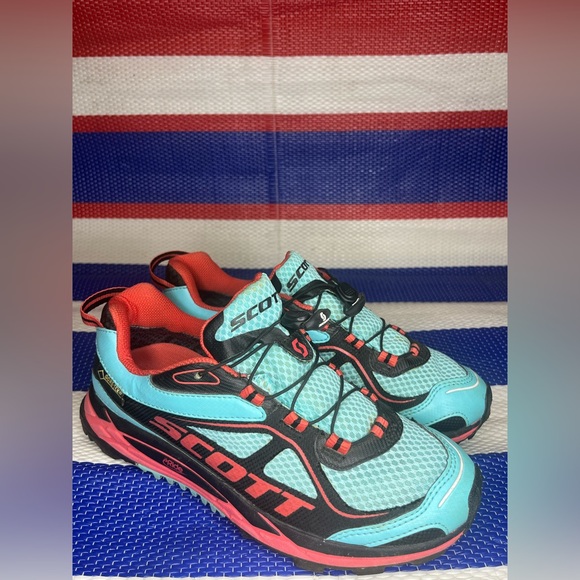 ✨🥳 Scott eRide Nakoa Trail GTX - Mount to Coast T1 Trail Running Shoes Size 7.5 - Picture 15 of 16